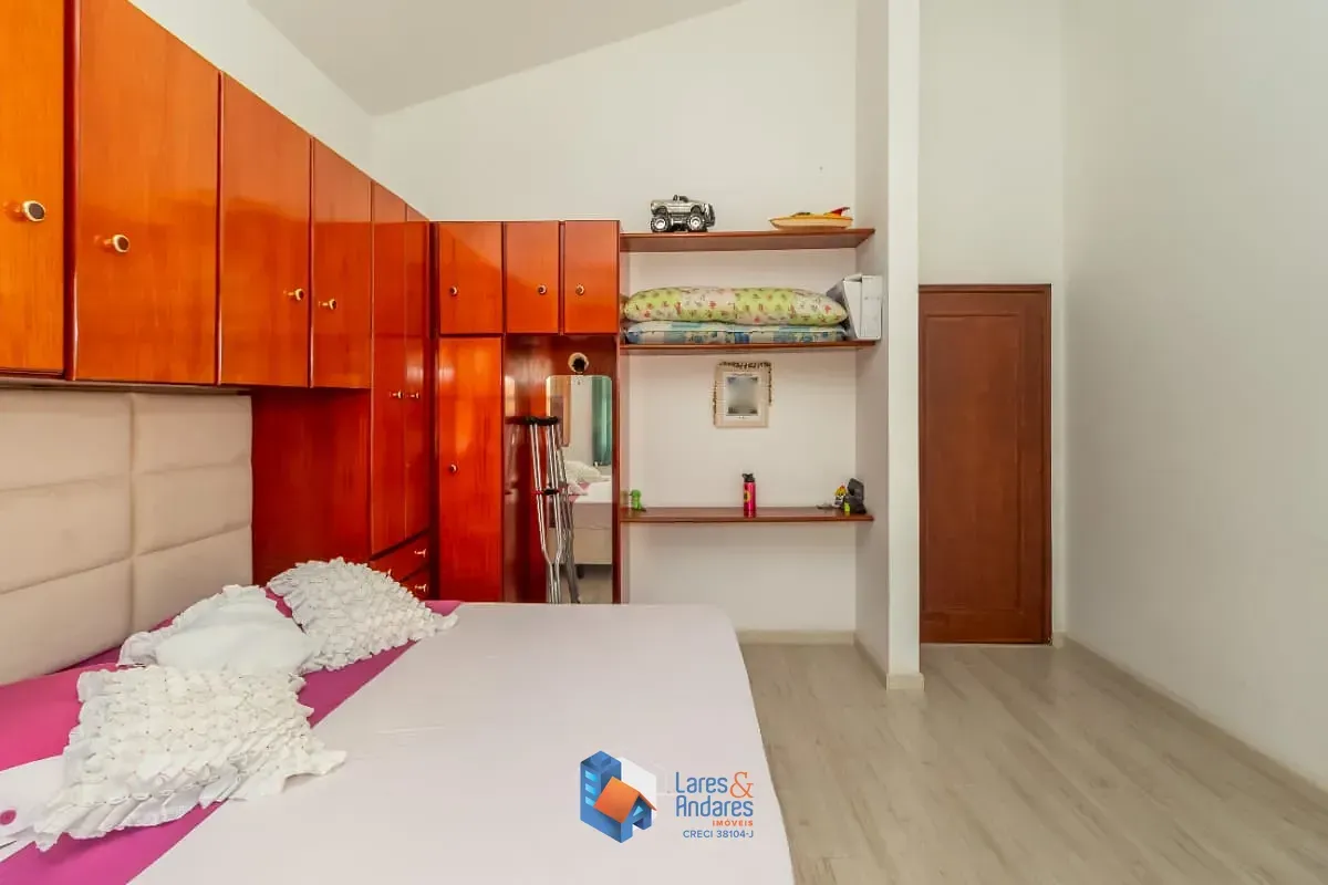 Imagem Casa para venda em Lauzane Paulista com 5 quartos, sendo 5 suítes, 358m²