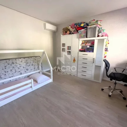 Imagem Casa com Piscina | Vila Nova | 2 quartos (1 suíte com closet) | 100m²