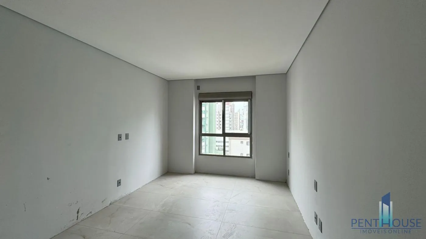 Imagem Apartamento Zona Central para Venda em Balneário Camboriú, CENTRO, 3 dormitórios, 3 suítes, 4 banheiros, 3 vagas