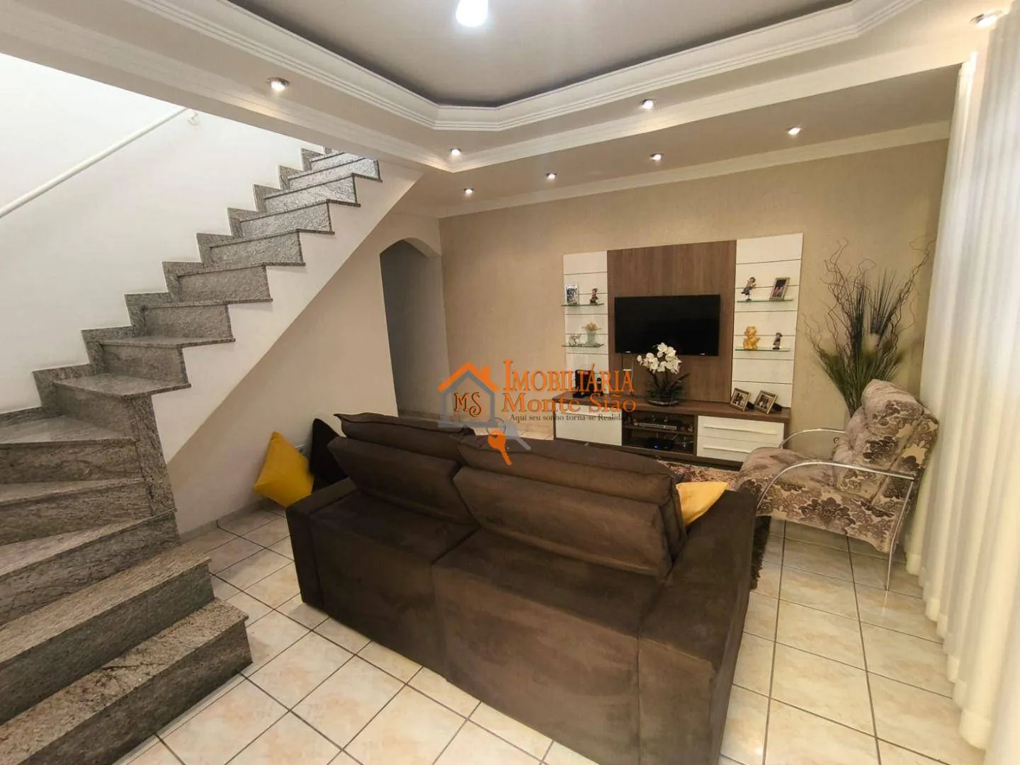 Imagem Sobrado com 3 dormitórios à venda, 165 m² por R$ 620.000,00 - Jardim Bela Vista - Guarulhos/SP