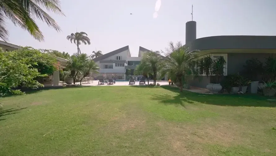 Imagem Casa com 5 Quartos à Venda, 1.600 m² em De Lourdes - Fortaleza