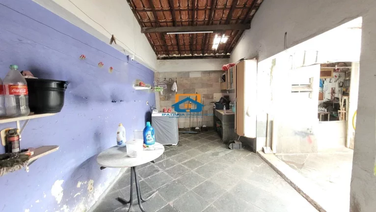 Imagem Casa a venda próximo ao hospital no bairro imbaúbas.