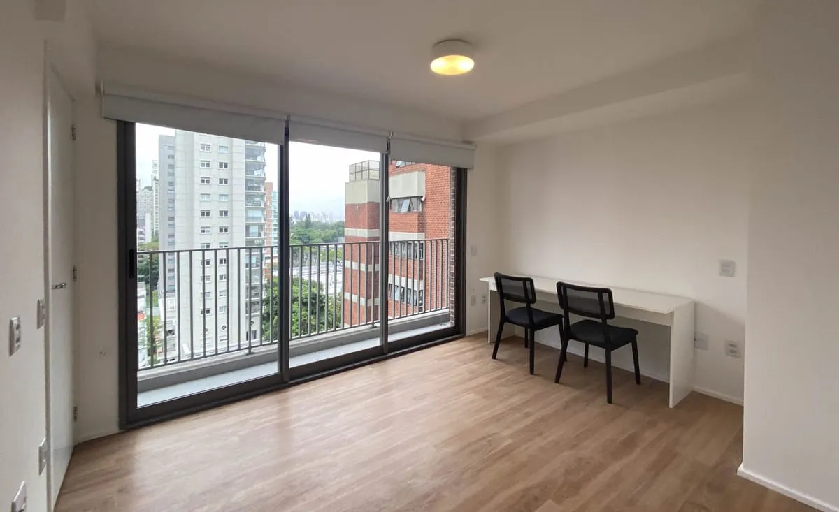 Imagem Apartamento com 2 Quartos para alugar, 85m² - Moema