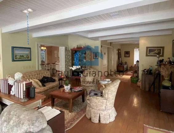 Imagem Casa à venda na Fazenfinha Granja Viana