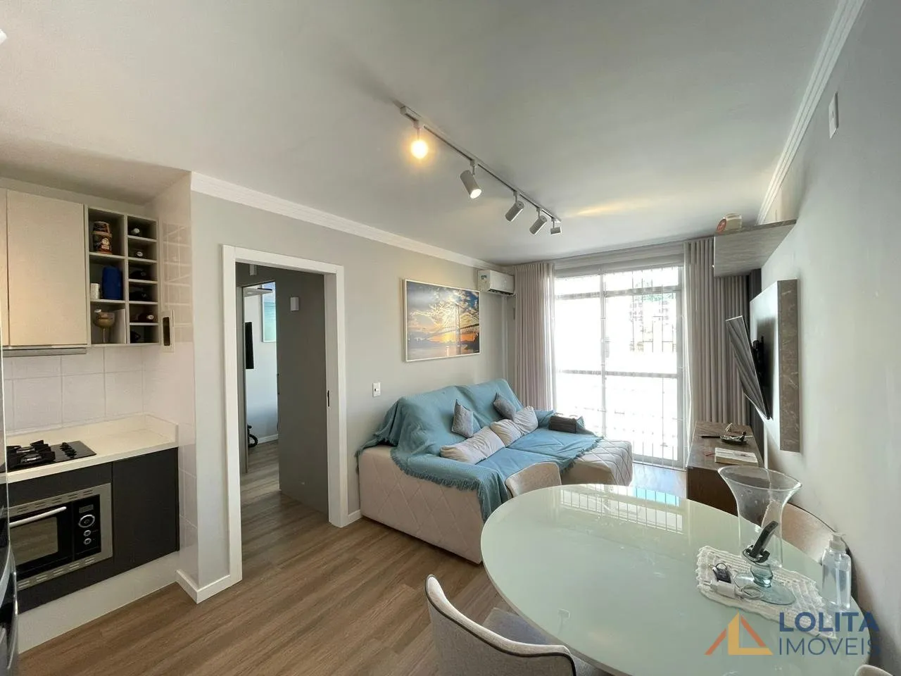 Imagem APARTAMENTO DE 1 QUARTO COM SACADA À VENDA, NO TRINDADE, FLORIANÓPOLIS/SC.