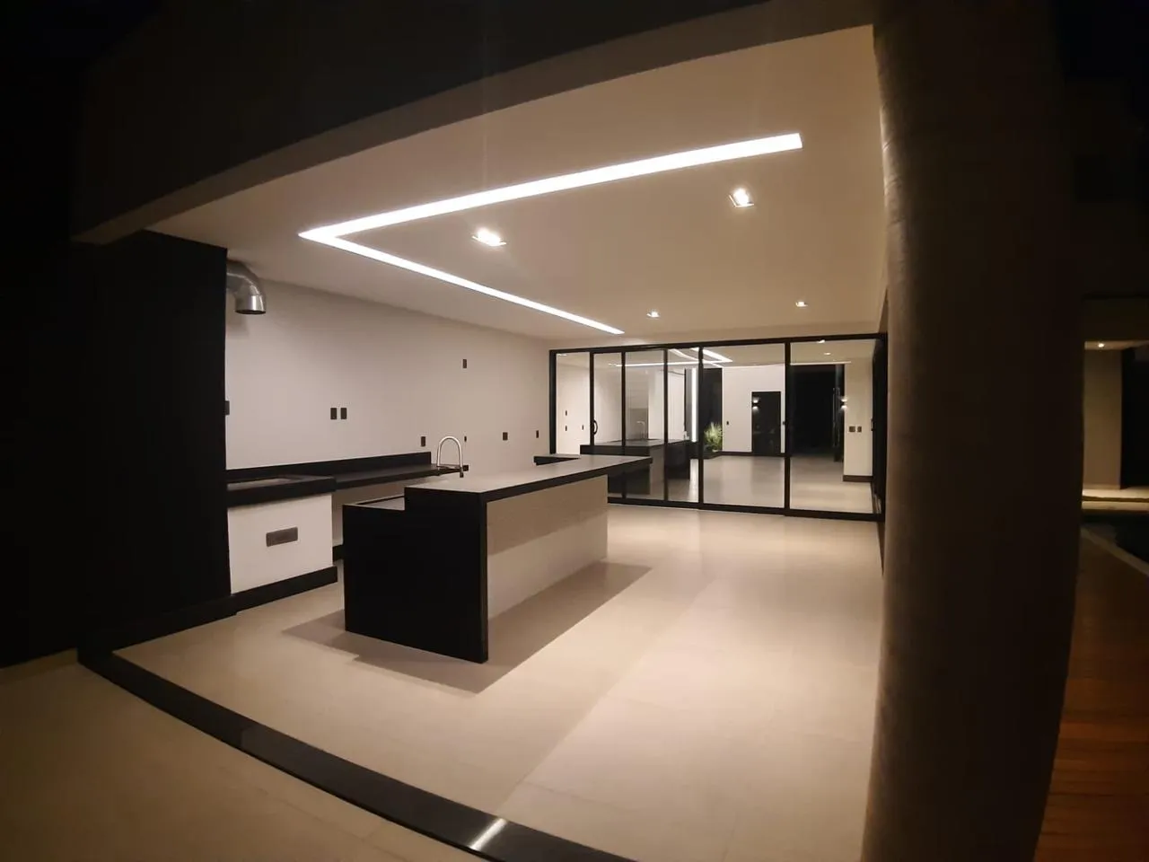 Imagem Casa 4 Dormitórios Condomínio Alphaville Nova Esplanada 4 - Votorantim/SP