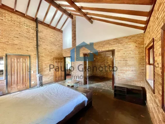 Imagem Casa de Campo à venda em Condomínio na Granja Viana