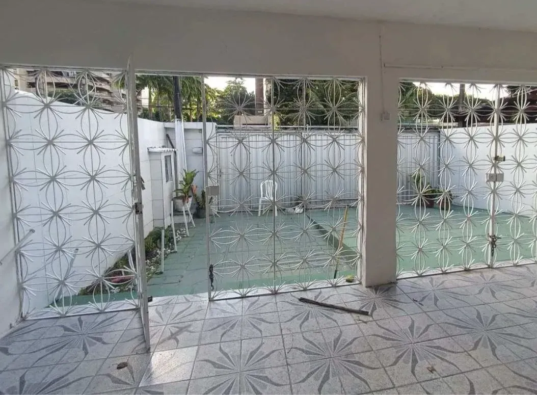 Imagem Casa com 2 Quartos para Alugar, 190 m² em Rosarinho - Recife