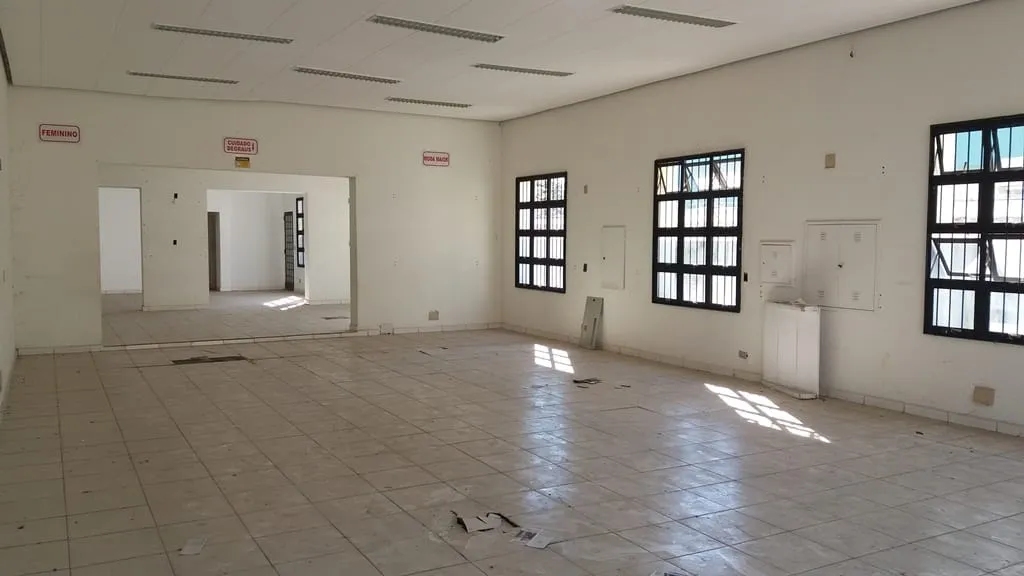 Imagem Comercial à venda 3 Quartos, 340M², Centro, Pindamonhangaba - SP