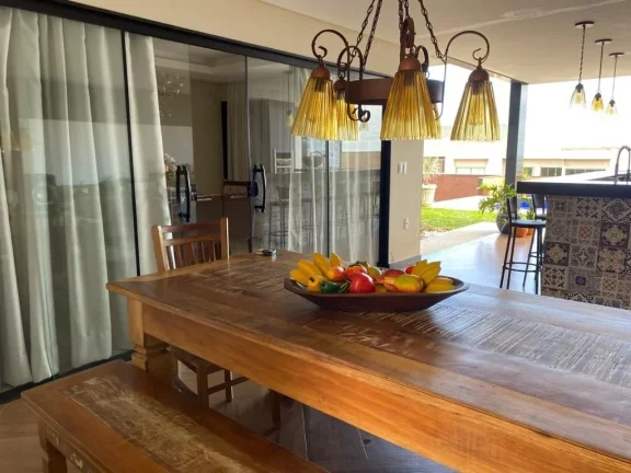 Imagem CASA COM 4 QUARTOS E 4 SUÍTES A VENDA NA PRAIA
