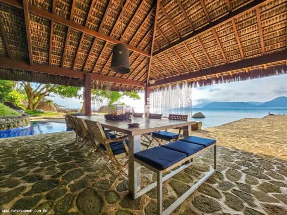 Imagem Casa de luxo à beira-mar em Angra dos Reis-RJ, Monsuaba: 12 quartos, 12 suítes, 7 salas, 11 banheiros, 8 vagas de garagem, 3.000m².