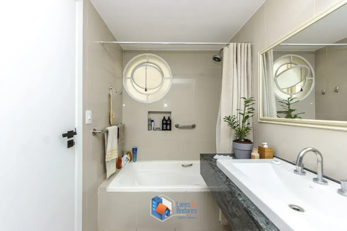 Imagem Apartamento para venda em Itaim Bibi com 3 quartos, sendo 2 suítes, 162m²