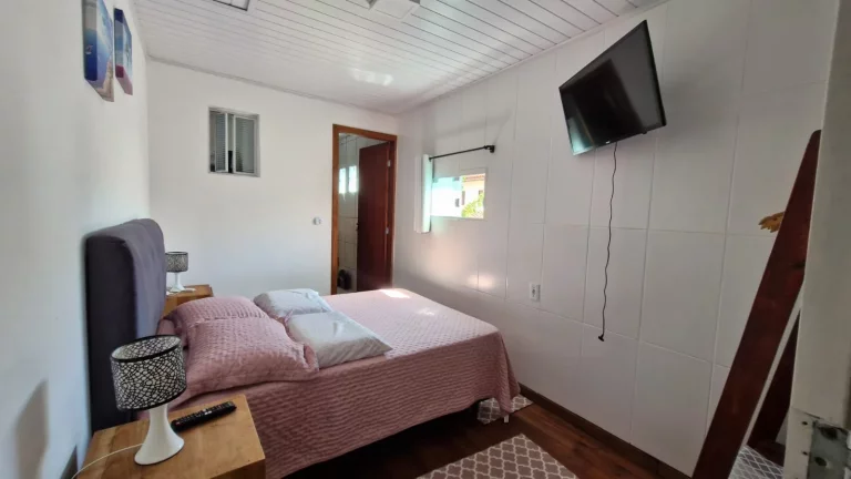 Imagem Apartamento para Locação Anual no Centro de Garopaba-SC - A 50 metros da praia!