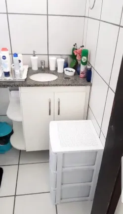 Imagem Apartamento com 2 Quartos à Venda, 1 m² em Cohama - São Luís
