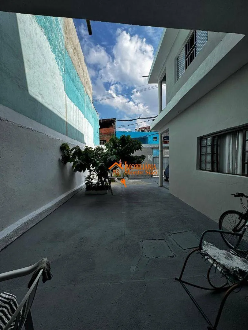 Imagem Sobrado com 3 dormitórios à venda, 125 m² por R$ 480.000,00 - Jardim Marilena - Guarulhos/SP