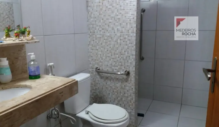 Casa com 4 Quartos à Venda, 126 m² em Cidade da Esperança - Natal
