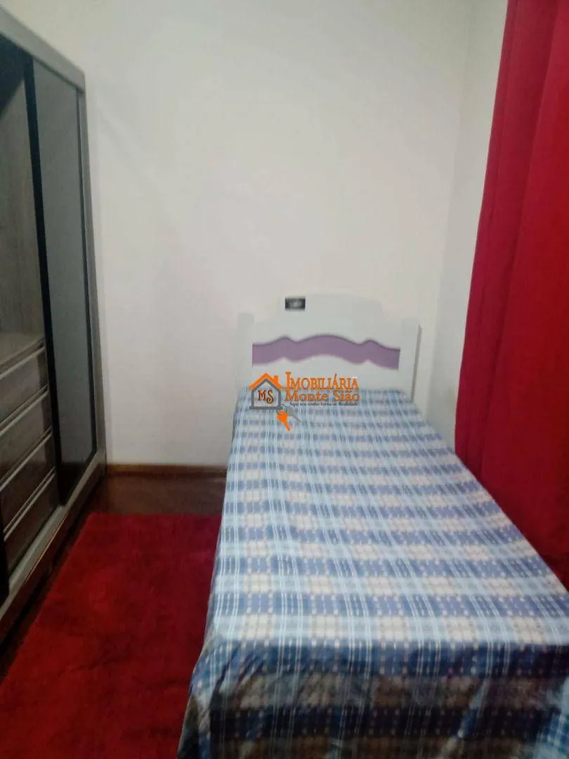 Imagem Sobrado com 4 dormitórios à venda, 211 m² por R$ 795.000,00 - Jardim Jovaia - Guarulhos/SP