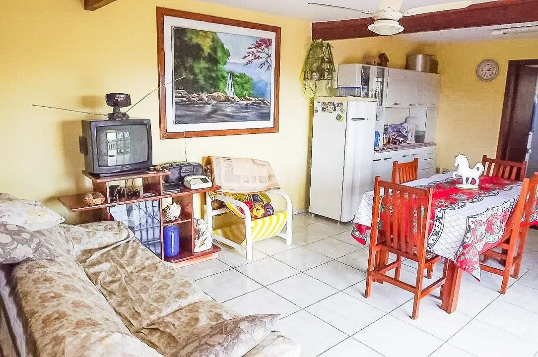 Imagem Cobertura para Venda - 203.74m², 3 dormitórios, 1 vaga - Cavalhada