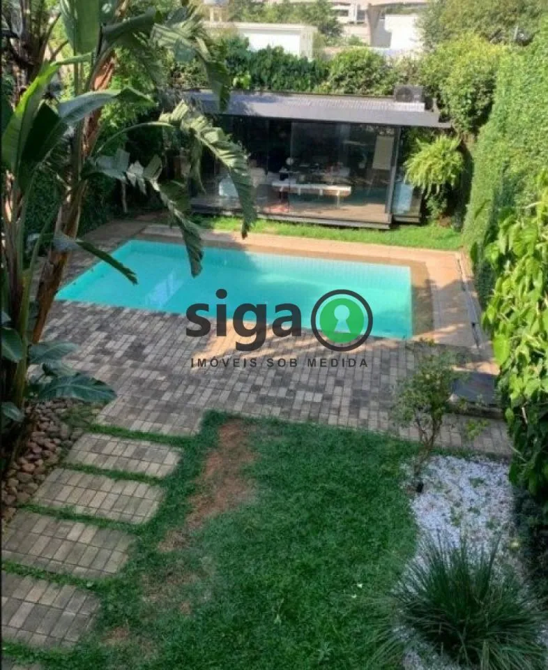 Foto do imóvel SOBRADO EM CAMPO BELO COM 340M2 COM PISCINA