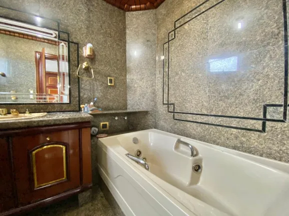 Imagem Apartamento com 3 Quartos à Venda, 260 m² em Nazaré - Belém