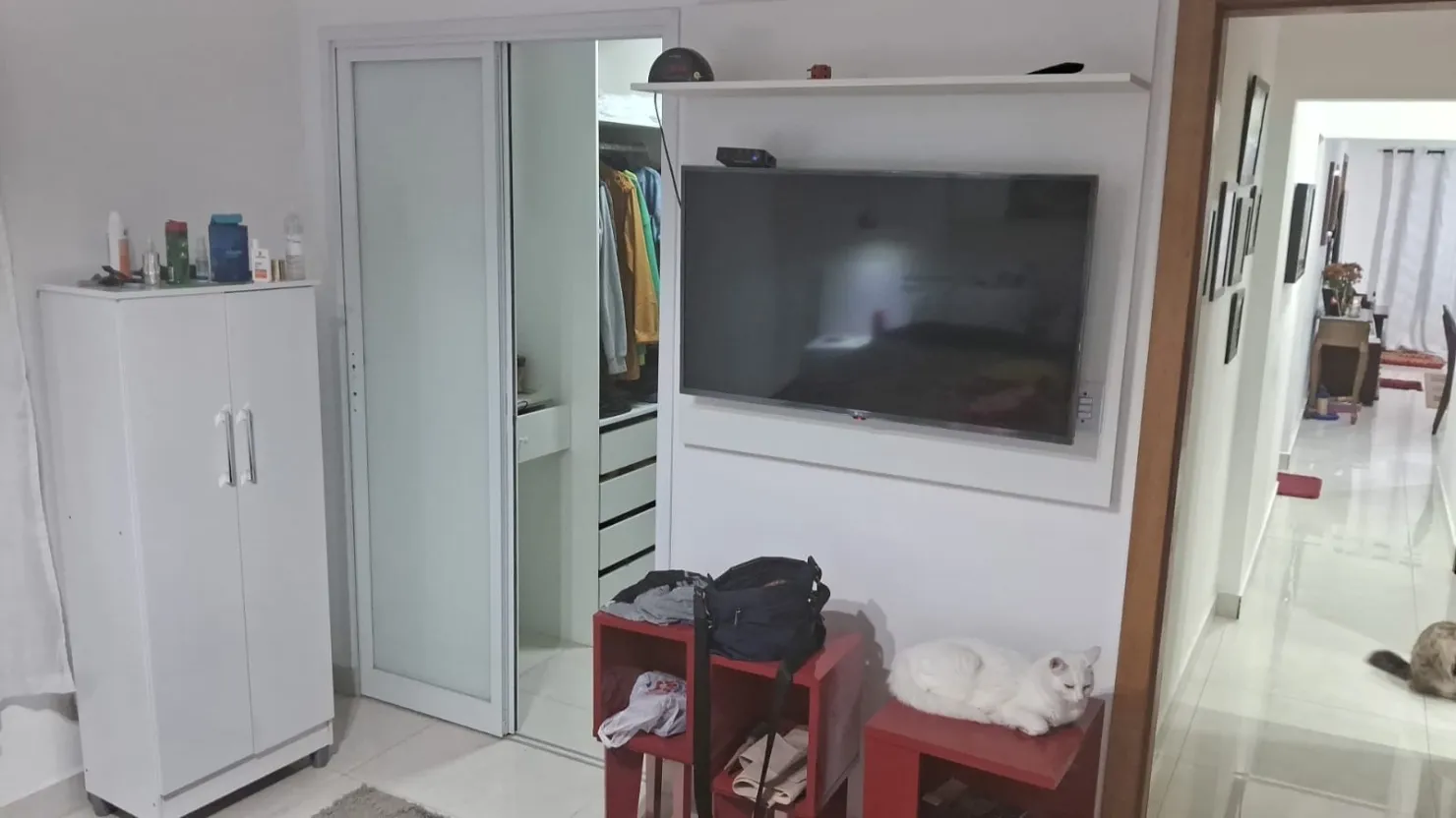 Imagem Casa à venda 3 Quartos, 1 Suite, 3 Vagas, 300M², Santana, Pindamonhangaba - SP