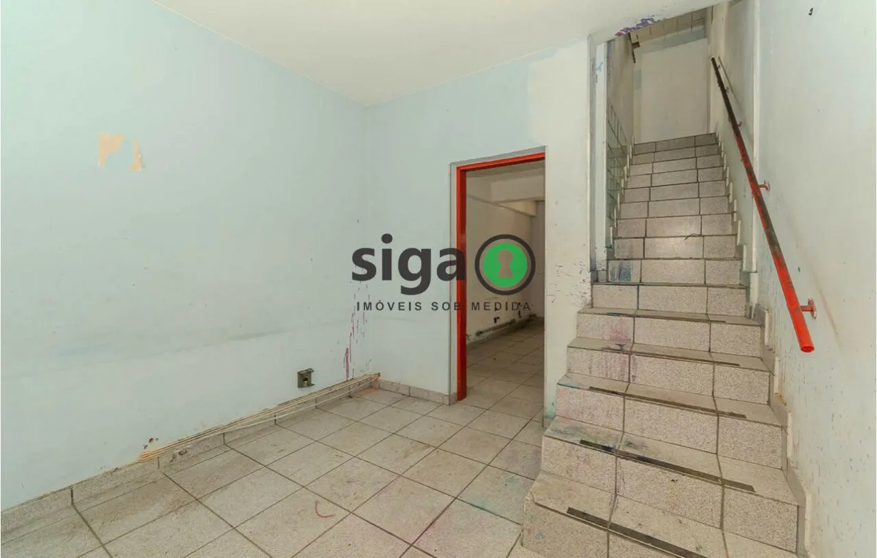 Imagem Imóvel de 380m² na Chácara Santo Antônio para Moradia ou Negócio.