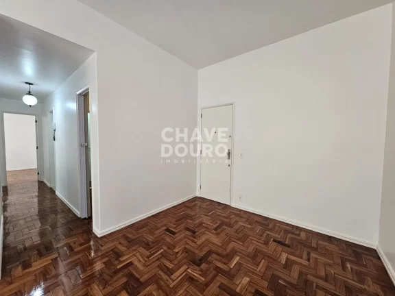 Imagem Apartamento de 1 quarto + 1 dependência próximo à Faculdade totalmente reformado!