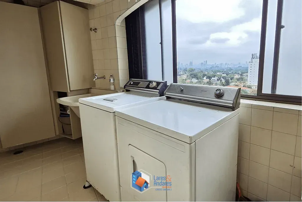 Imagem Apartamento à venda 3 Quartos 3 Suites 3 Vagas 224M² Alto de Pinheiros São Paulo - SP