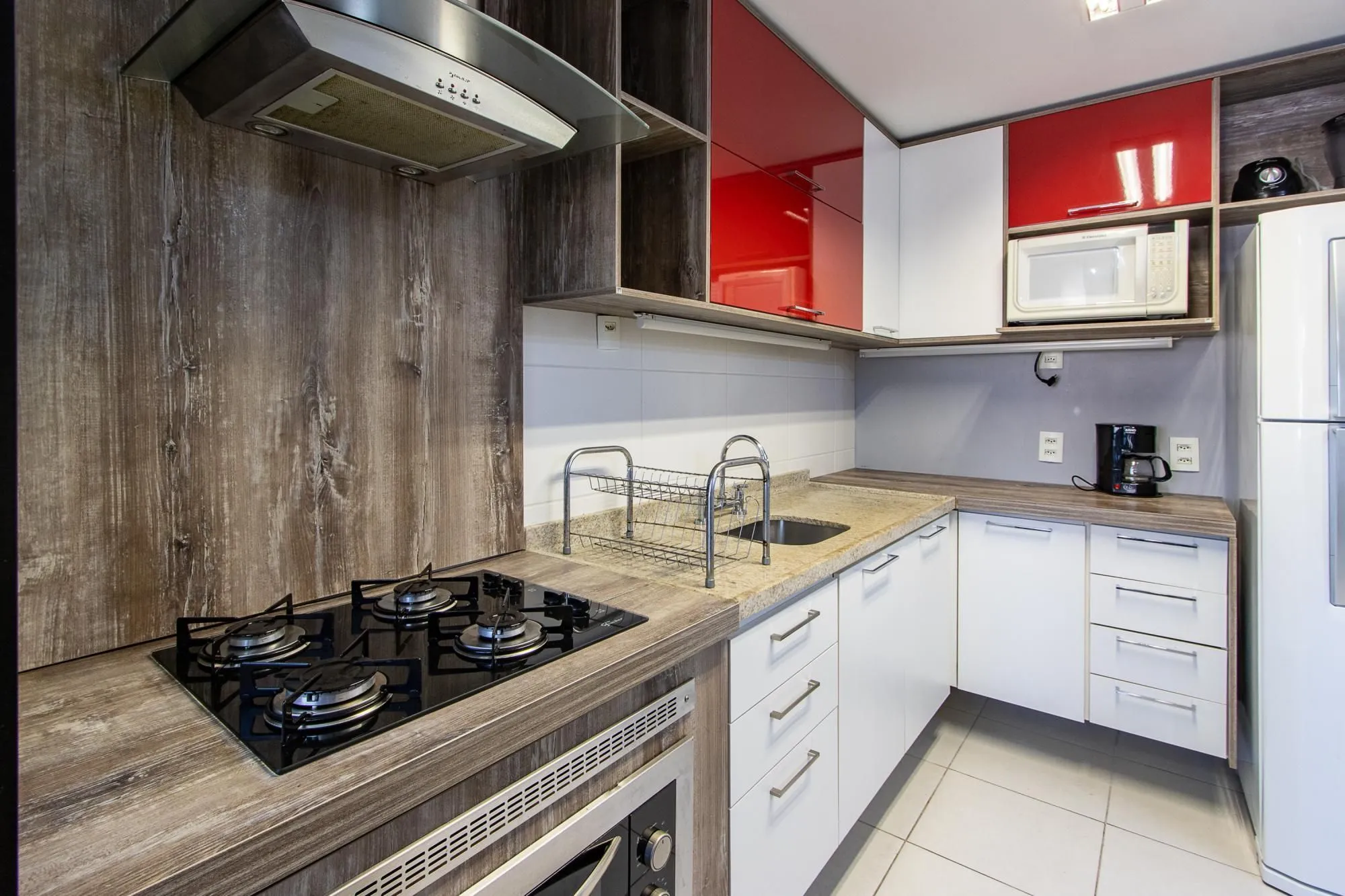 Imagem Apartamento com 2 quartos e 65m² à venda em Tristeza, Porto Alegre.