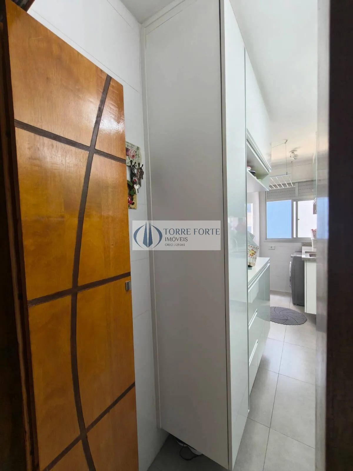 Imagem Ótimo apartamento com 67 m², 3 dormitórios, 1 banheiro, 1 vaga de garagem.
