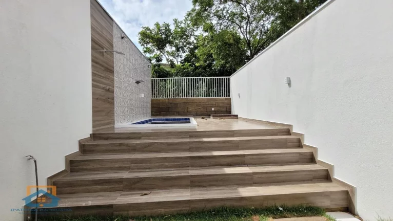 Imagem Casa geminada no bairro Fontes em Ipatinga