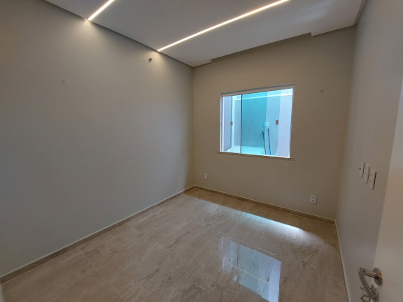 Imagem Casa com 3 Quartos à Venda, 86 m² em Centro - Eusébio