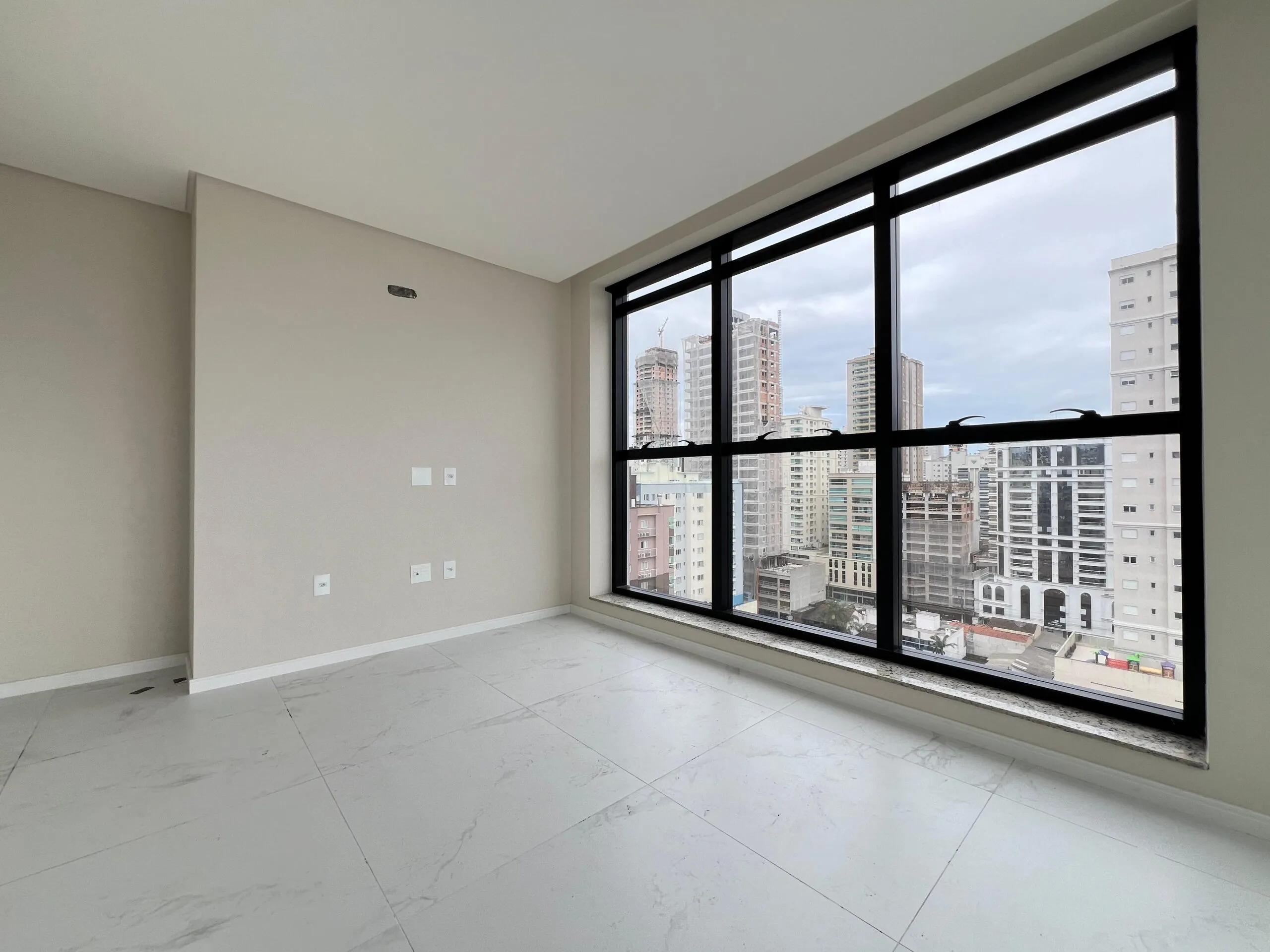 Imagem Apartamento à venda com 114m2 por R$ 1.750.000,00