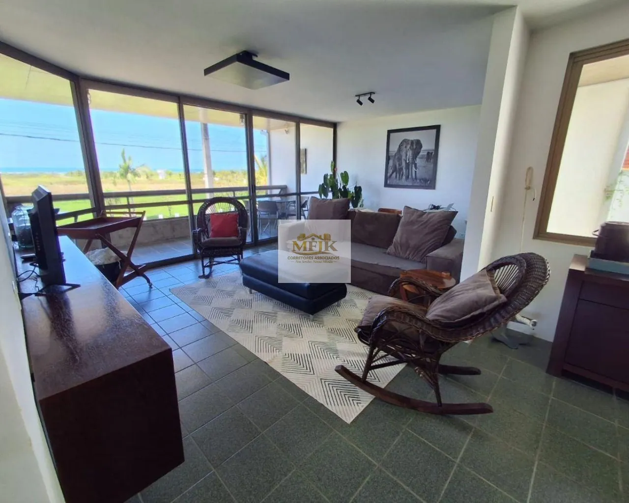 Imagem Imperdível! Casa beira mar com 4 suítes no Atami Norte, Pontal do Paraná-PR - 297m² - 2 vagas - Agende sua visita!