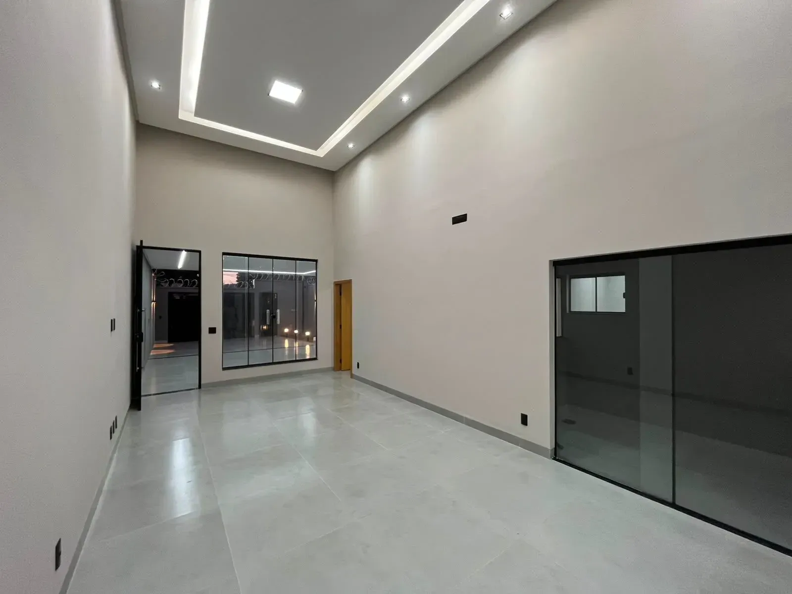 Imagem Casa com 3 Quartos à Venda, 164 m² em Parque João Braz - Cidade Industrial - Goiânia