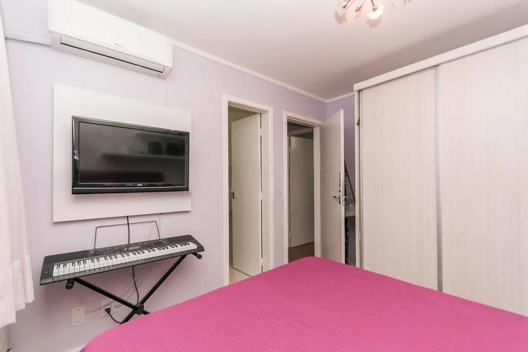 Imagem Casa com 3 dormitórios, 01 suíte, 03 vagas
