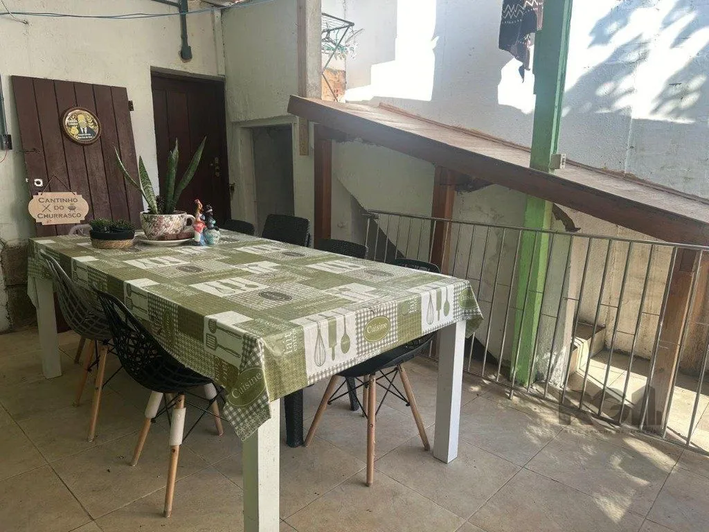 Imagem Vende-se casa 2 dormitórios 2 vagas de garagem com casa nos fundos - 145m² - Passo D'areia