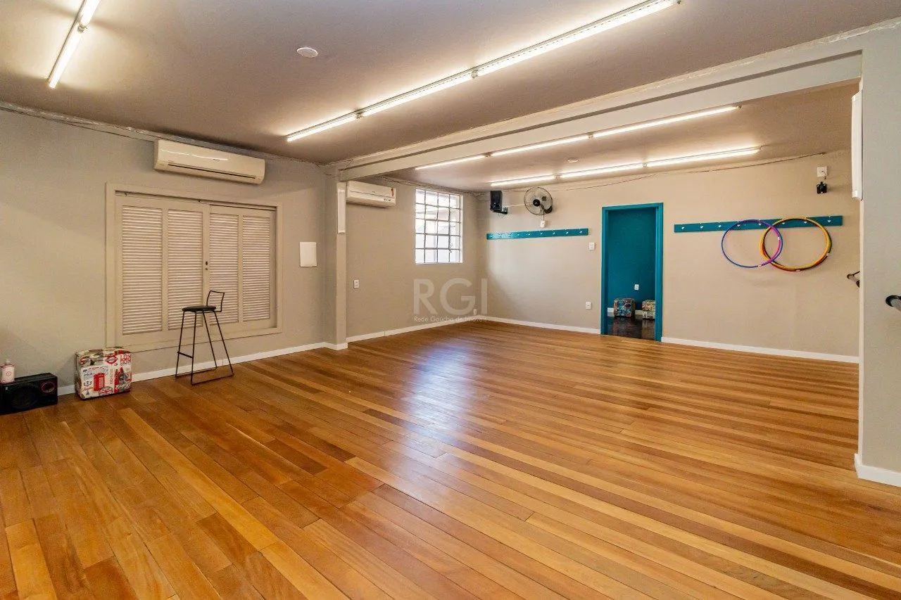 Imagem Casa Comercial para Venda - 193m², 0 dormitórios, Vila Ipiranga