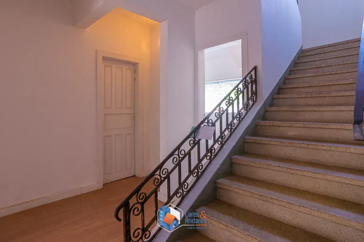 Imagem Casa comercial para venda em Pacaembu, 320m²