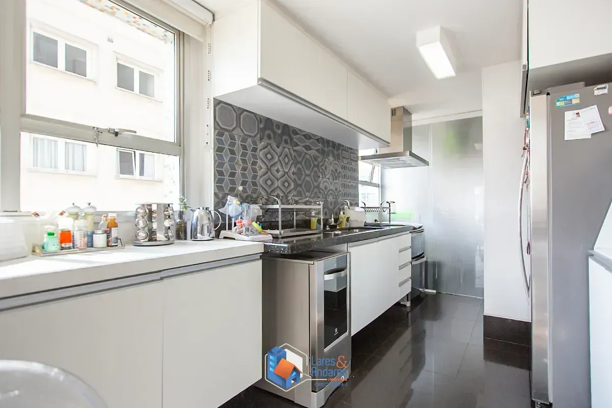 Imagem Duplex para venda em Higienópolis com 3 quartos, sendo 3 suítes, 170m²