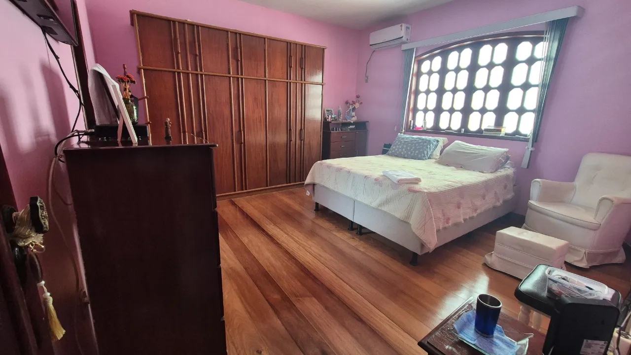 Imagem Casa com 3 quartos à venda em Vila Velha