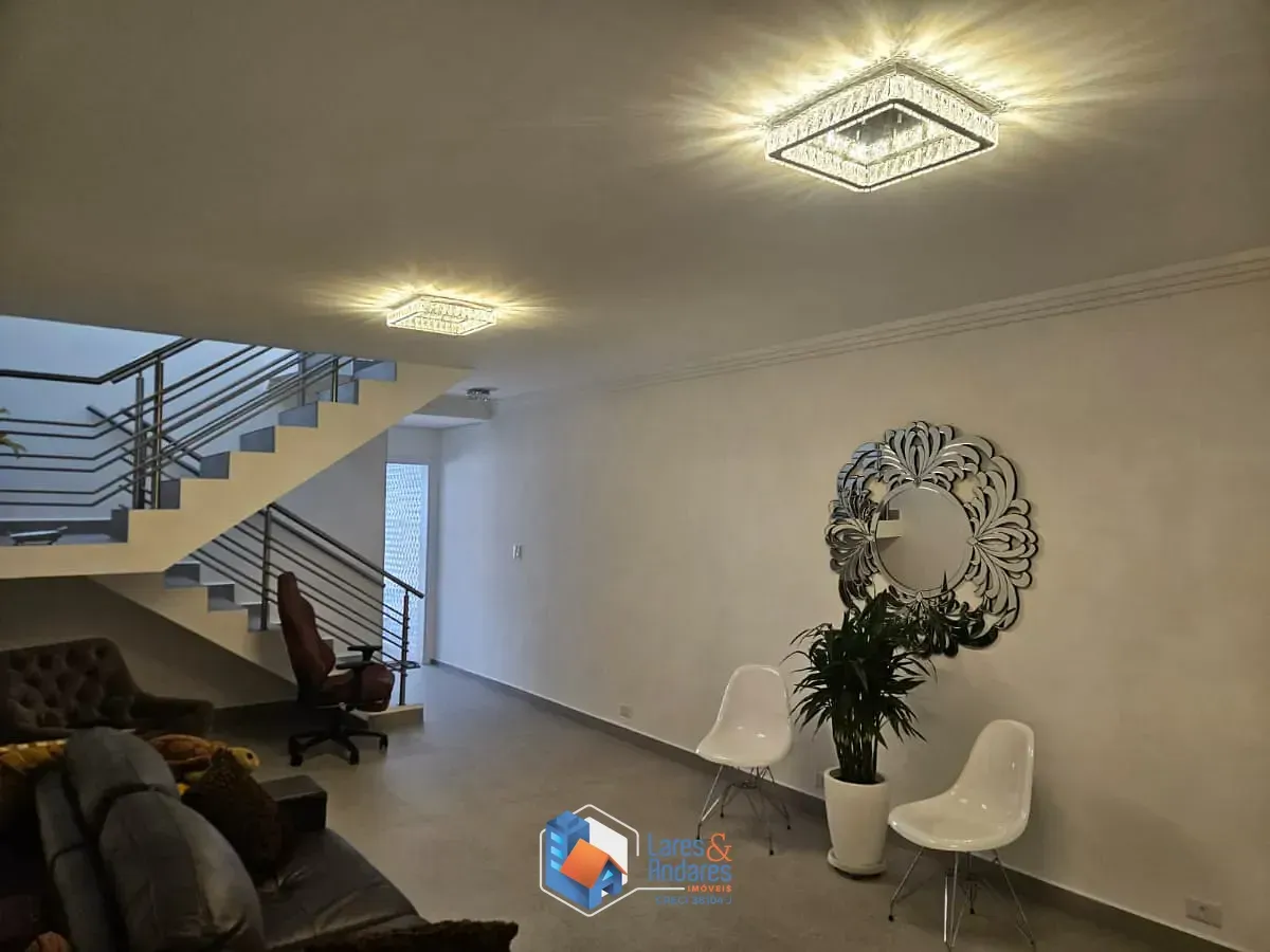 Imagem Casa para venda em Campo Belo com 3 quartos, sendo 1 suíte, 180m²