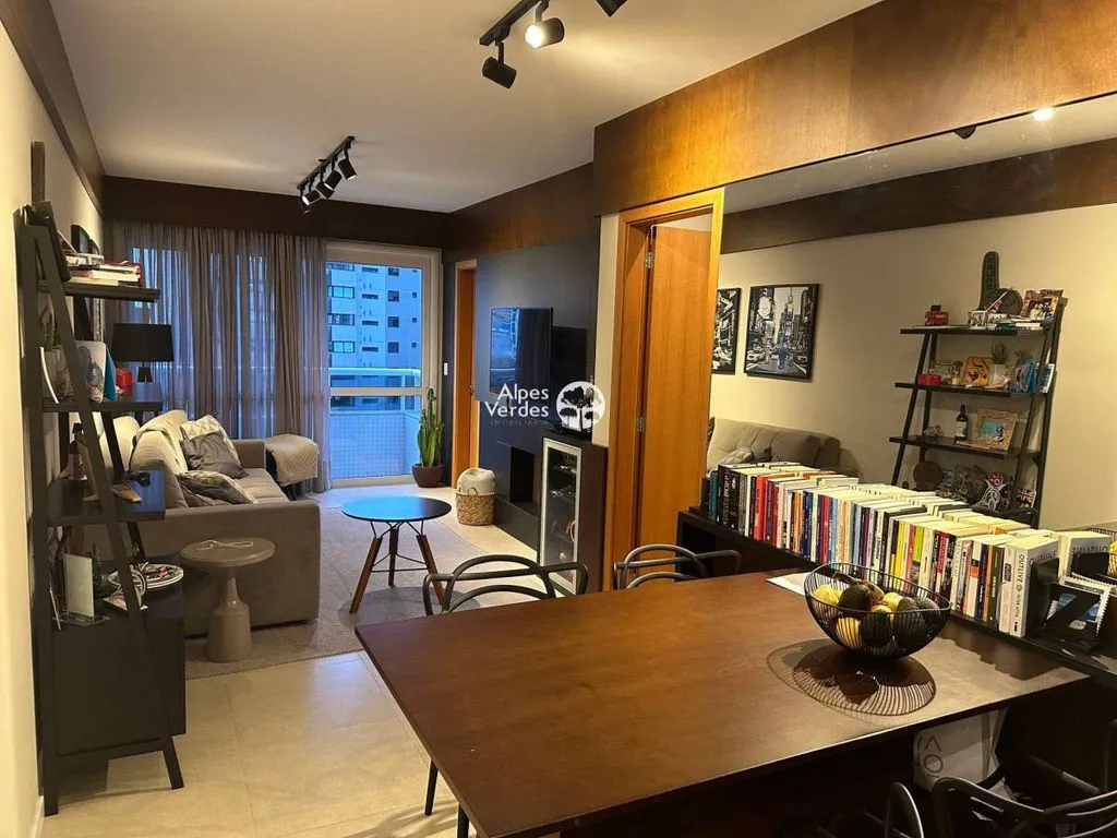 Imagem Vende-se Apartamento em Porto Alegre-RS, com 2 quartos, 62.89 m2