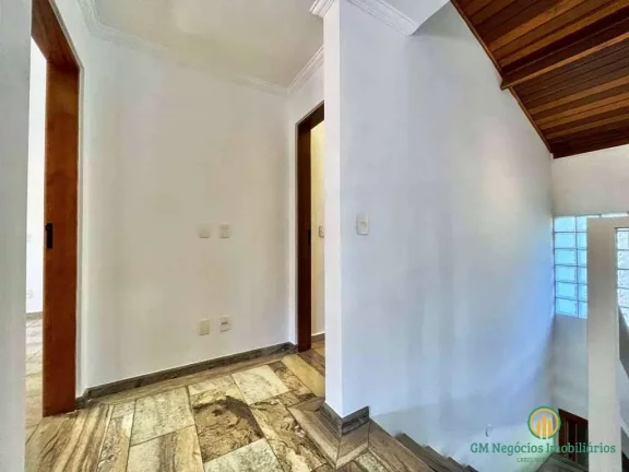 Imagem Casa com 5 dorms / 2 sts (1 térrea) piscina, gourmet e vista! Em Condomínio