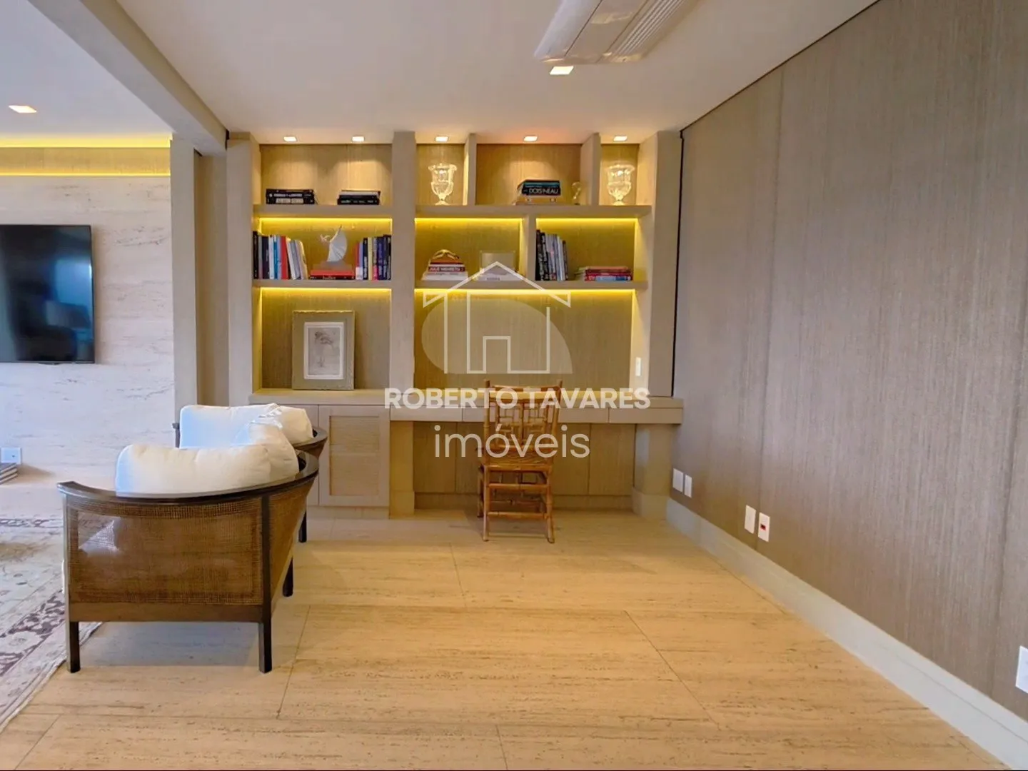 Imagem Cobertura de 4 quartos, 420m² no bairro Vila Nova Conceição, em São Paulo
