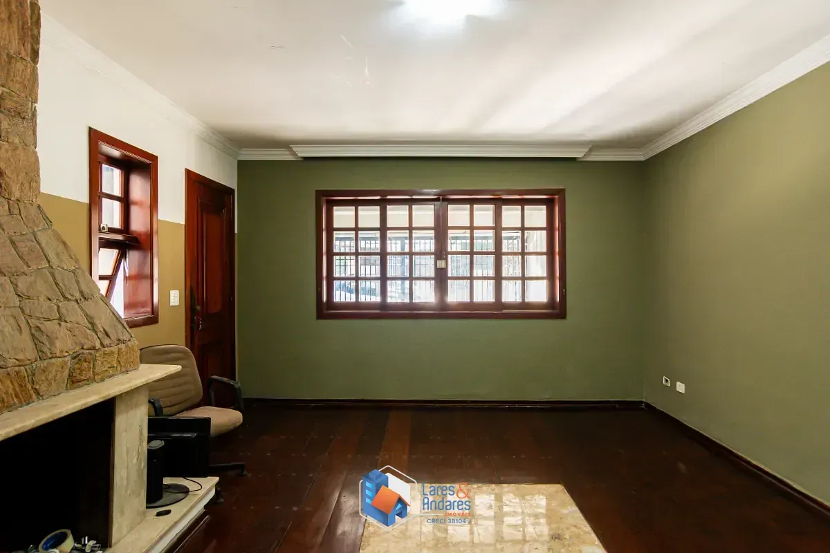 Imagem Sobrado para venda em Jardim das Vertentes com 4 quartos, 175m²
