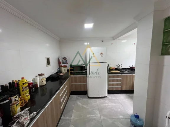 Imagem Sobrado em condomínio à venda Campo Pequeno Colombo PR