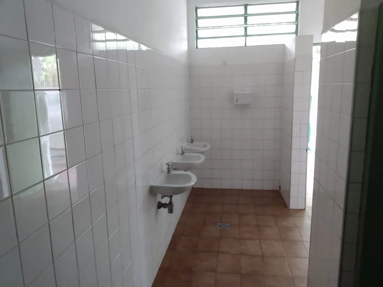 Imagem Comercial para Locação 689M², Jardim Boa Vista, Pindamonhangaba - SP