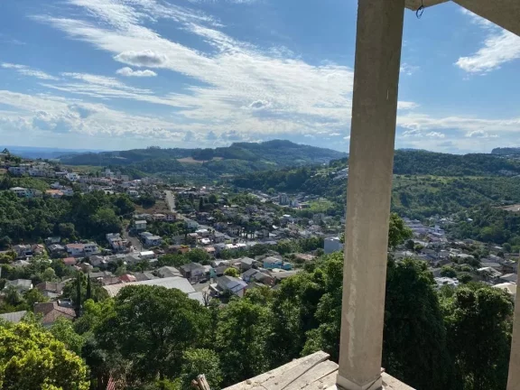 Imagem Casa para Venda em Concórdia, Nações, 3 dormitórios, 1 suíte, 1 banheiro