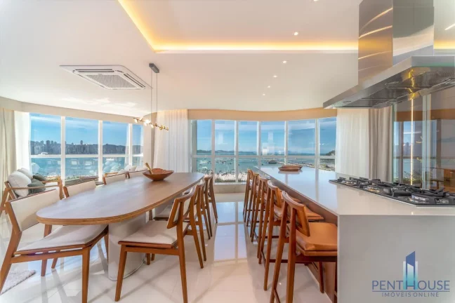 Imagem Apartamento Frente Mar para Venda em Balneário Camboriú, CENTRO, 4 dormitórios, 4 suítes, 6 banheiros, 4 vagas